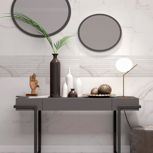 Palatina Matt 30 x 90 tile with Nazca Decor in Bathroom