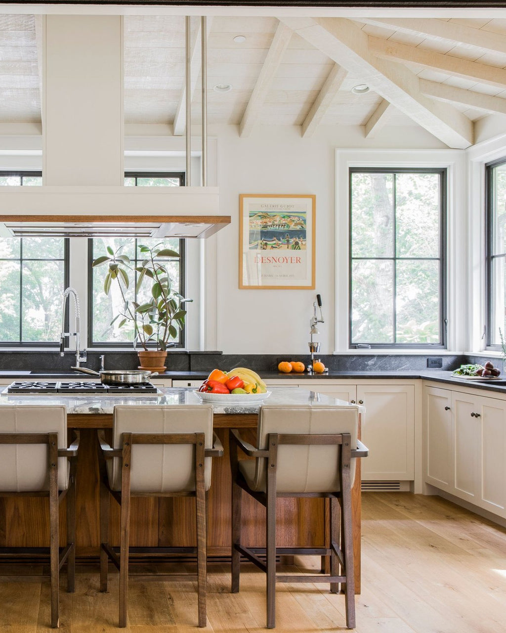 Prestige by Fleetwood Studio White Walls in Kitchen