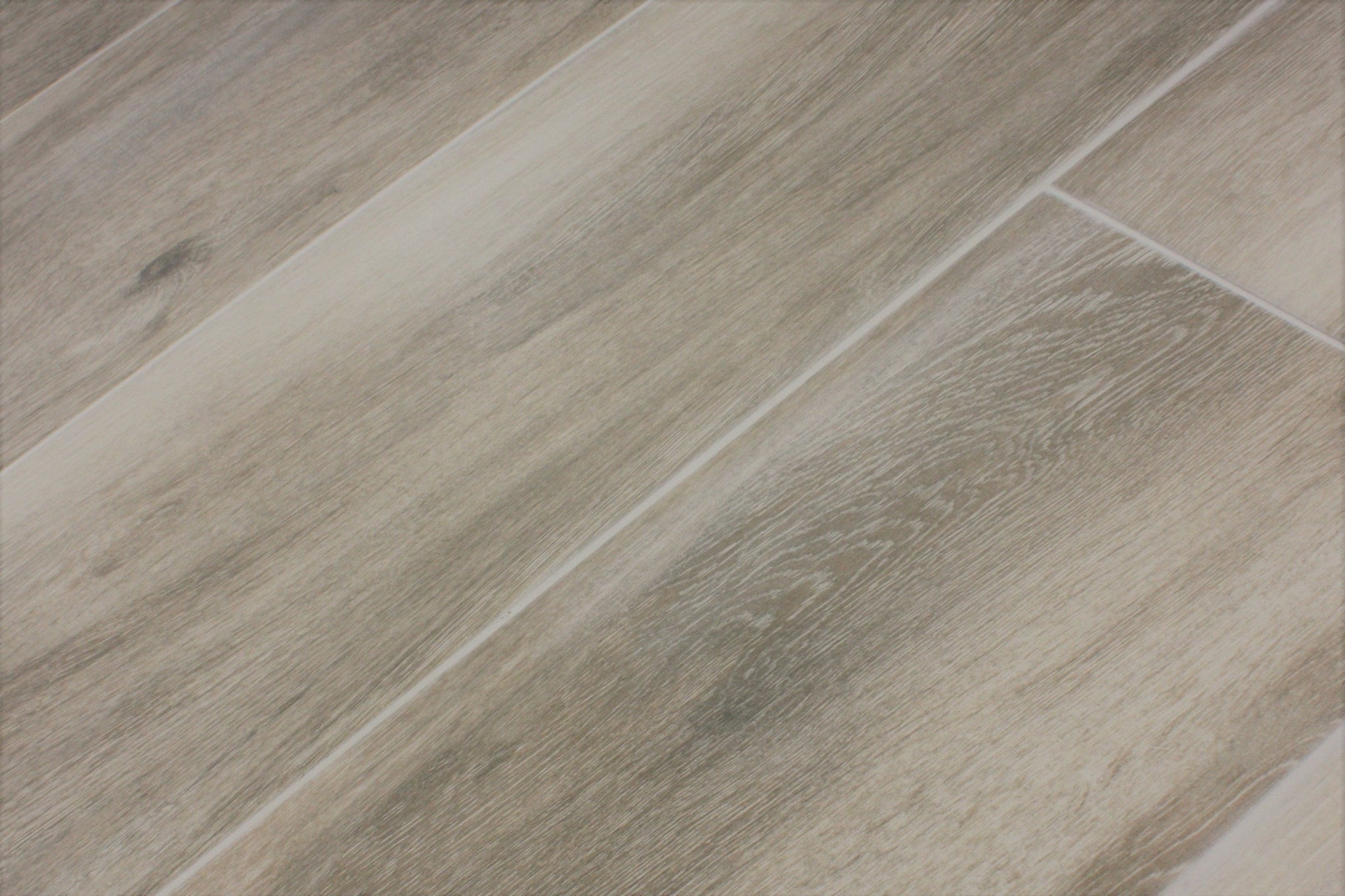 Atelier Taupe Wood Effect Tile with grout